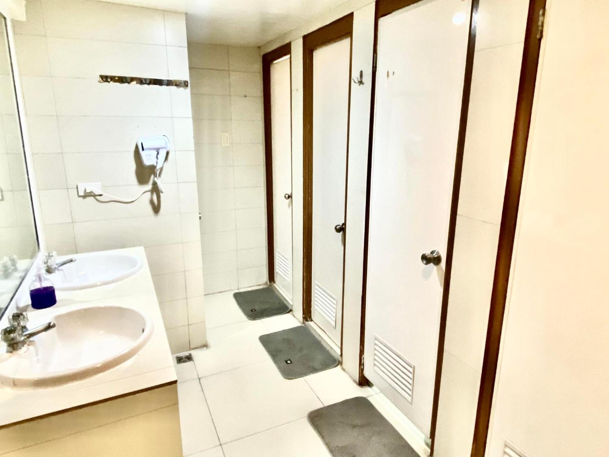 Stone House Hotel Пасай Экстерьер фото