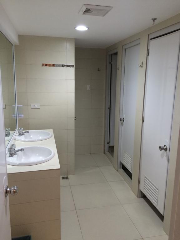 Stone House Hotel Пасай Номер фото