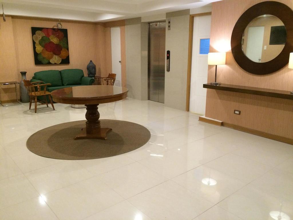 Stone House Hotel Пасай Экстерьер фото